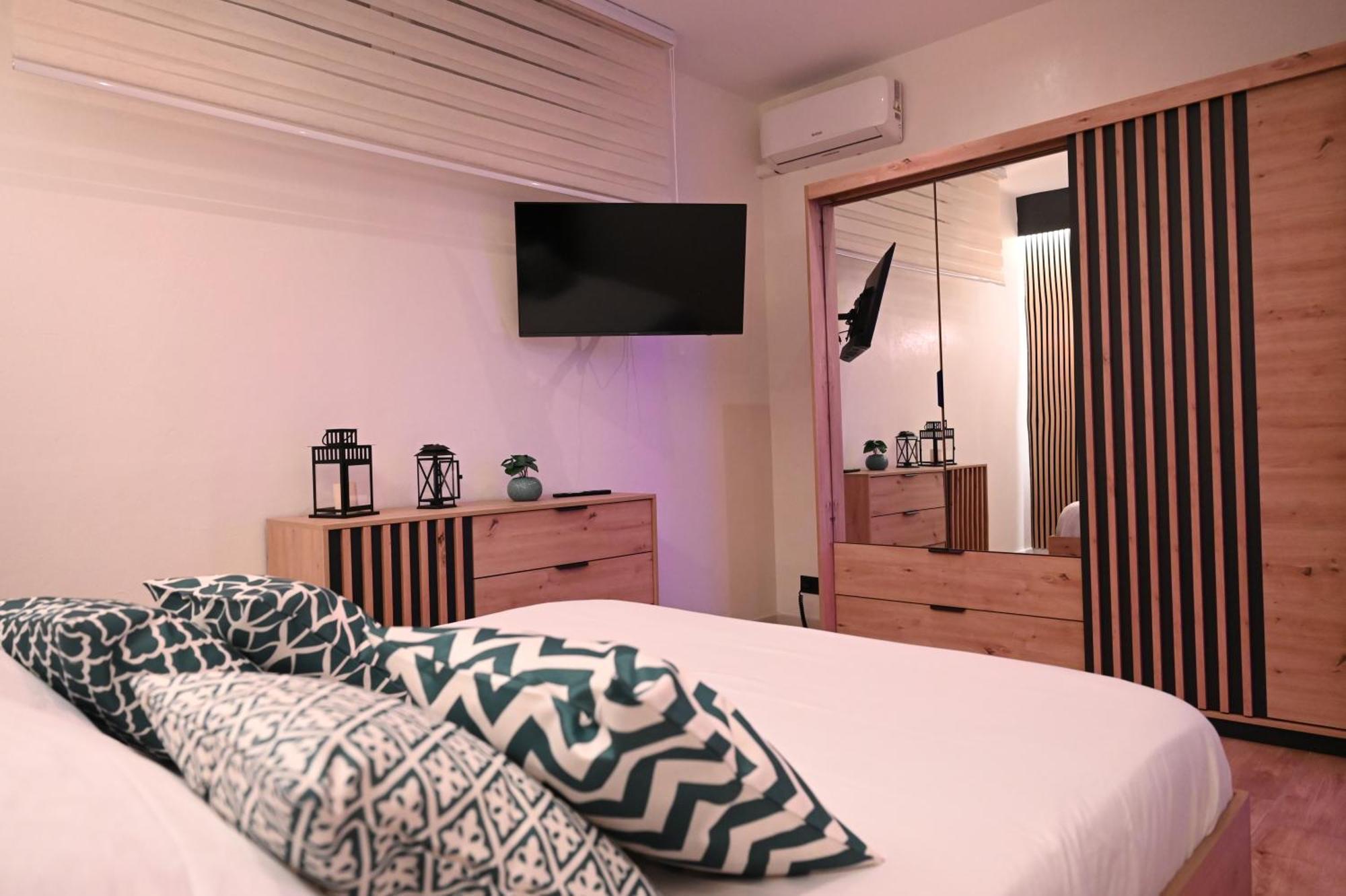 Duca Degli Abruzzi Modern House Luxury Relax Apartment Brindisi Exterior photo